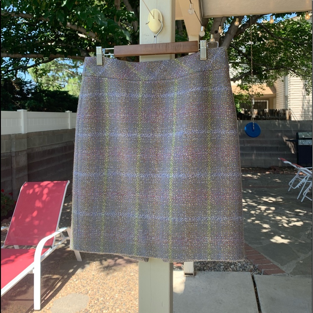 J. Crew 100% wool pencil mini skirt size 8